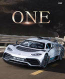 ONE Sports Car Modelo Brinquedo Modificado Metal Diecast Veículos de Roda Livre Simulação Som e Luz Presente para Crianças