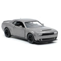 Dodge Challenger SRT Demon Sports Car Alloy Diecast Car Modelo de brinquedo com retrocesso para crianças Presentes Coleção de brinquedos