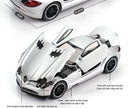 SLR 772S Modelo de carro de brinquedo Corpo de liga Pneus de borracha Diecast Supercarros Modelos Portas abertas Som Luz Brinquedos para crianças Presentes