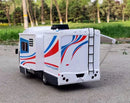 Carro de luxo RV modelo de carro de brinquedo fundido de metal Camper Van Motorhome modelo de carro de turismo com som e luz presente para crianças