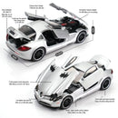 SLR 772S Modelo de carro de brinquedo Corpo de liga Pneus de borracha Diecast Supercarros Modelos Portas abertas Som Luz Brinquedos para crianças Presentes