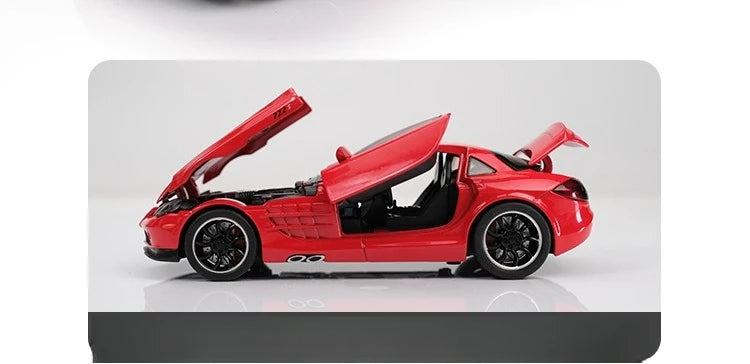 SLR 772S Modelo de carro de brinquedo Corpo de liga Pneus de borracha Diecast Supercarros Modelos Portas abertas Som Luz Brinquedos para crianças Presentes