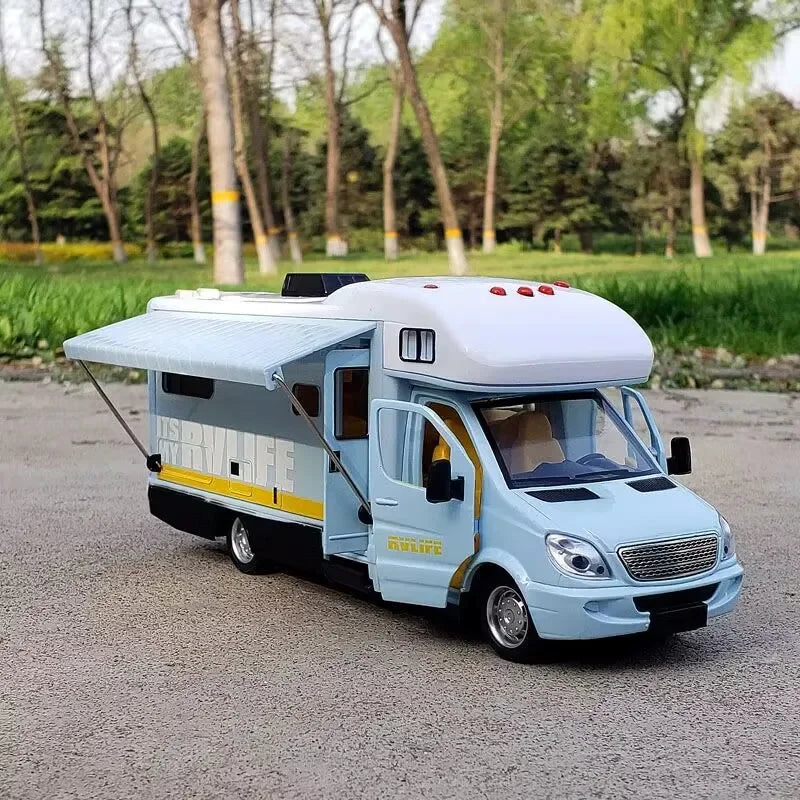 Carro de luxo RV modelo de carro de brinquedo fundido de metal Camper Van Motorhome modelo de carro de turismo com som e luz presente para crianças