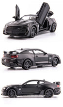 BEE Alloy Racing Sport Car Modelo Diecast & Toy Vehicles Metal Decoração Som Luz Coleção Brinquedos para Meninos Presente